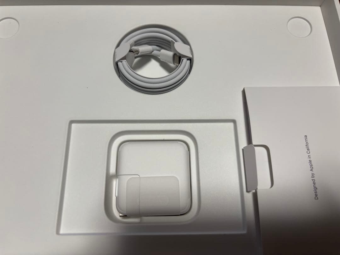 Riii【超美品】MacBook air M1 2020 256GB