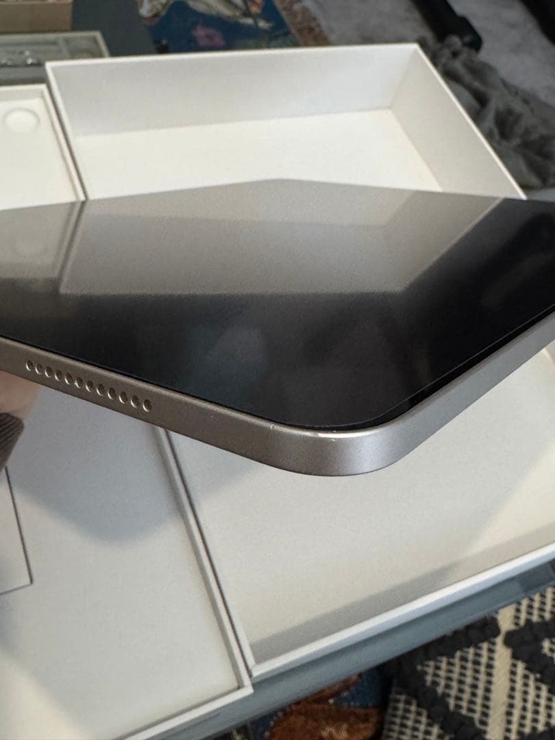 Apple iPad air 13インチ スターライト 128GB