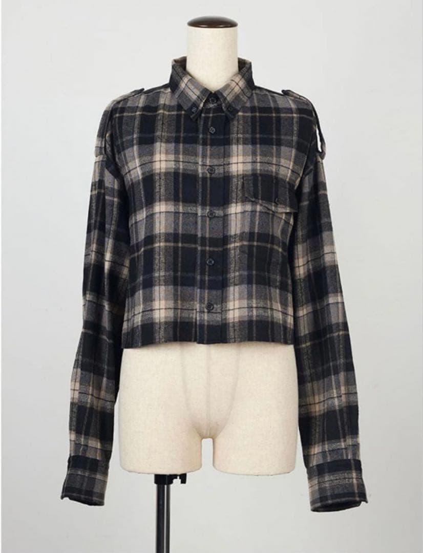 【試着のみ】FORME NbyNaVY 東原亜希エポーレットショートシャツ