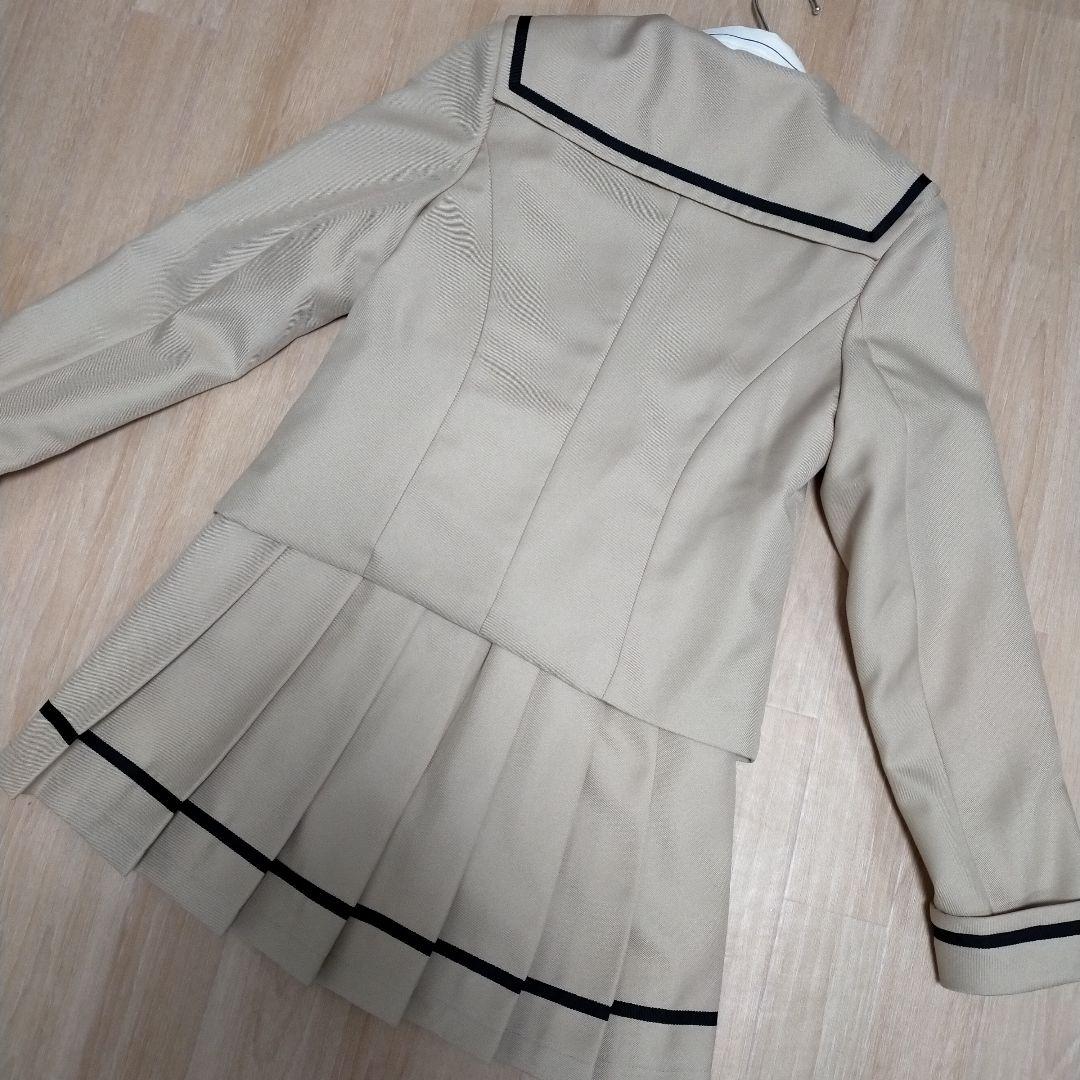 【美品】ラブトキシック　卒服　卒業式　160　ベージュ セーラー襟 フォーマル