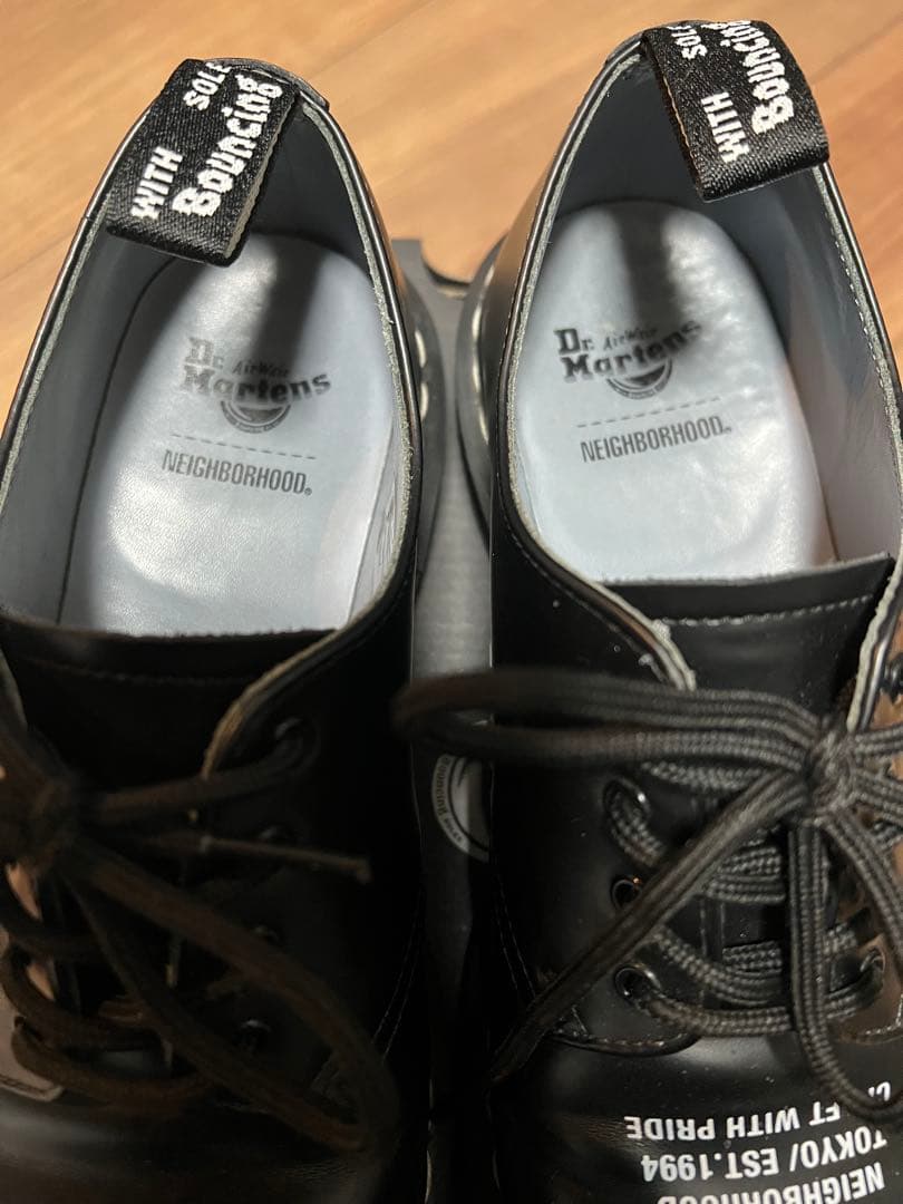NEIGHBORHOOD × DR. MARTENS