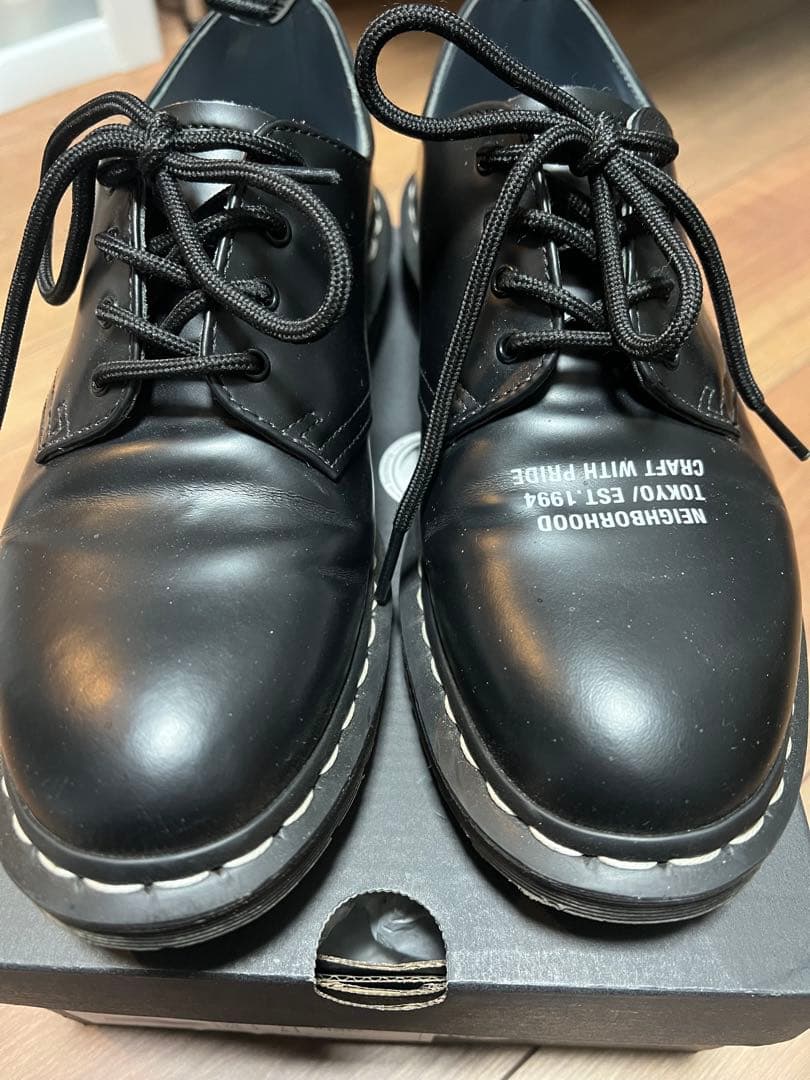 NEIGHBORHOOD × DR. MARTENS