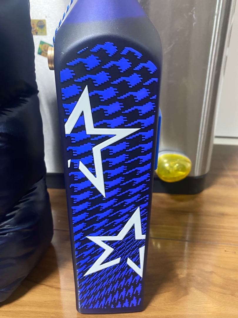 新品 ジョニーウォーカー ブルーラベル アイスシャレー 43% 750ml