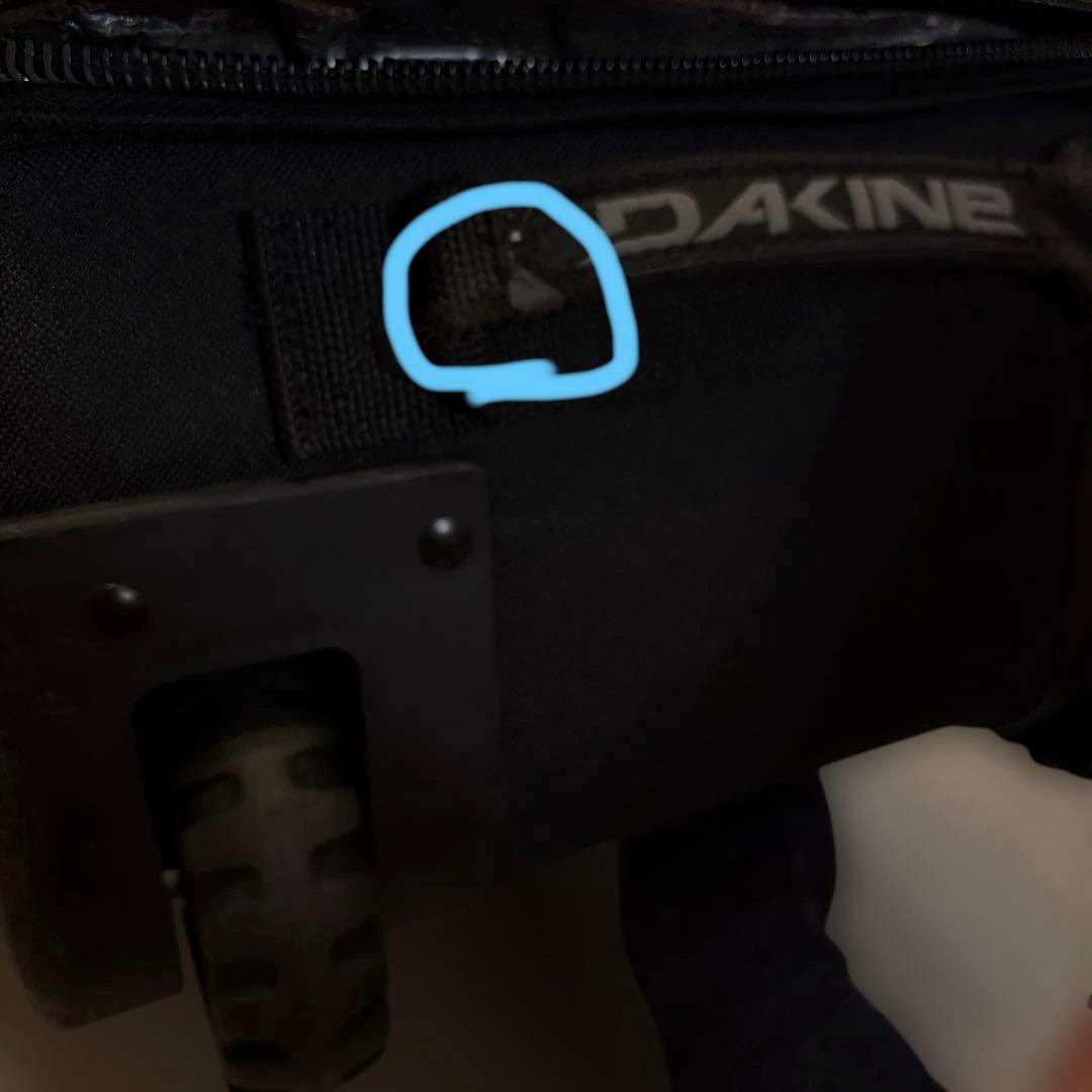 DAKINE LOW ROLLER キャスター付　スノーボードバッグ 175cm