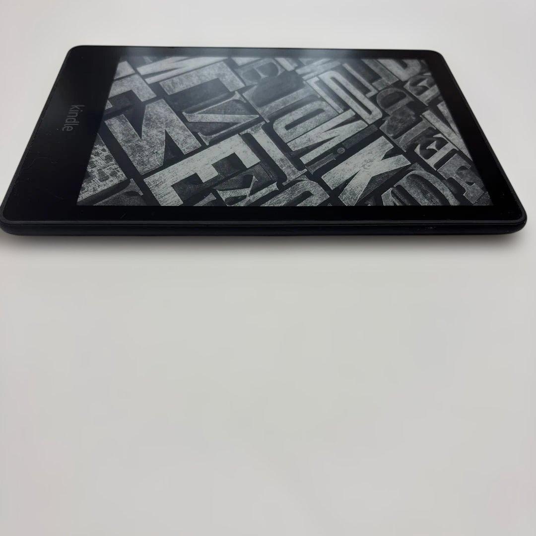 Kindle Paperwhite 11世代 16GB 広告なし　M2L3EK②