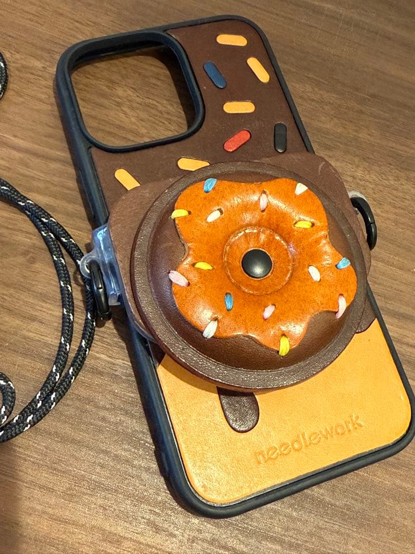 ドーナツデザイン iPhone16ProMaxケースセット　革　新品未使用