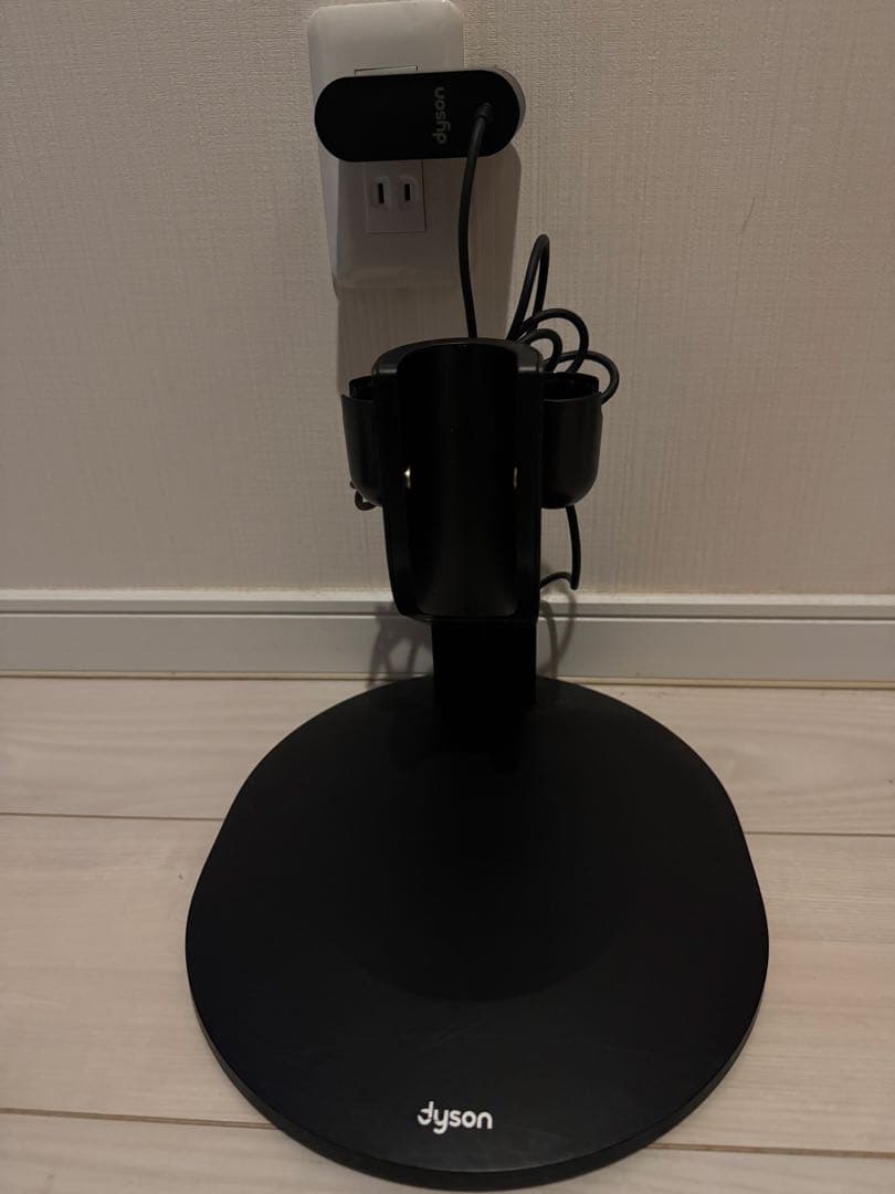 Dyson PencilVac Fluffycones SV50予備バッテリー付