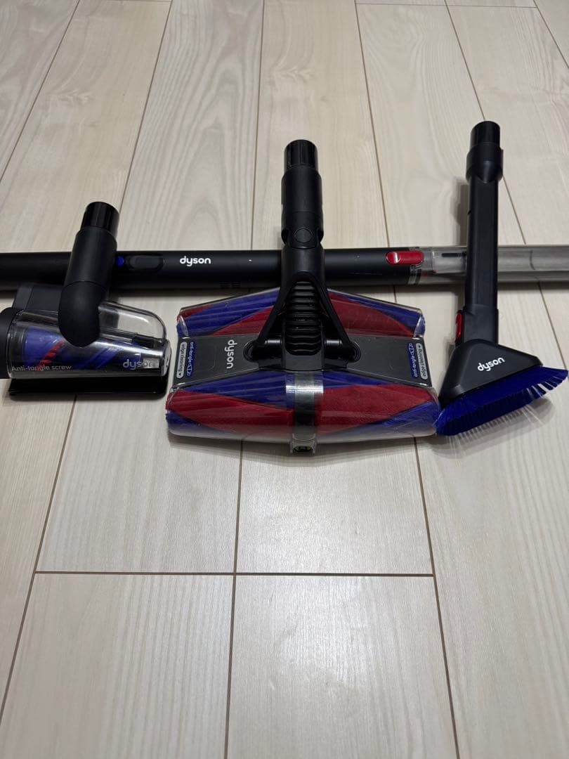 Dyson PencilVac Fluffycones SV50予備バッテリー付