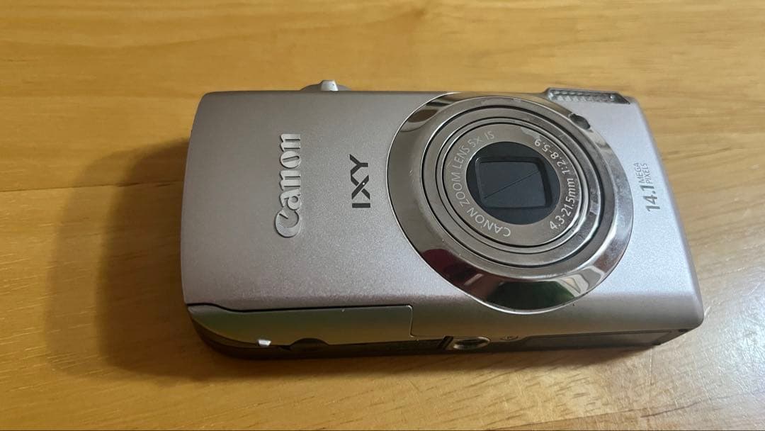 Canon IXY 10S デジタルカメラ
