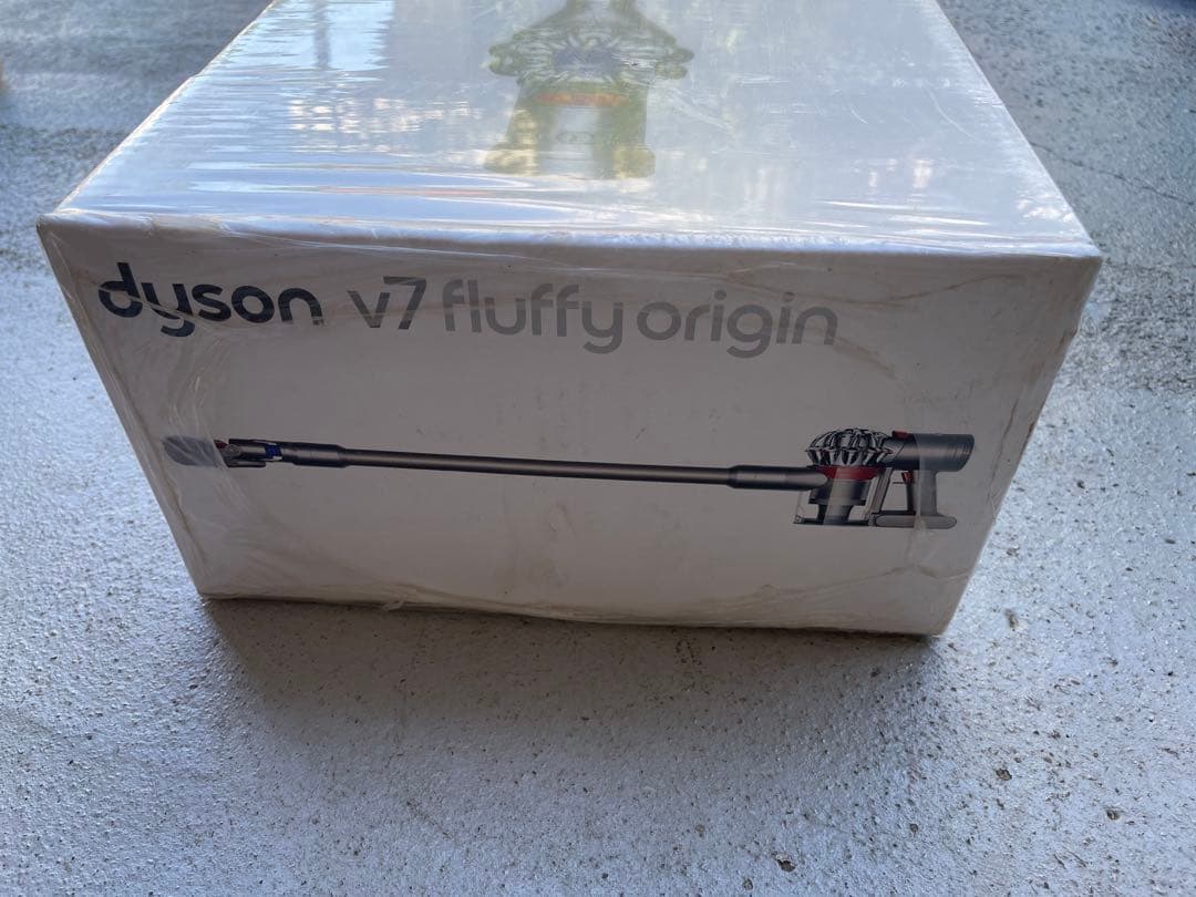 未使用DysonダイソンSV11 V7FluffyOrigin コードレス掃除機