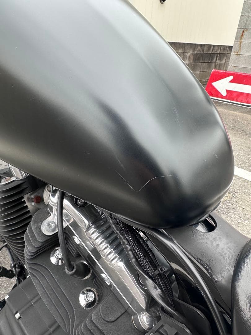 ハーレー　スポーツスター　純正タンク