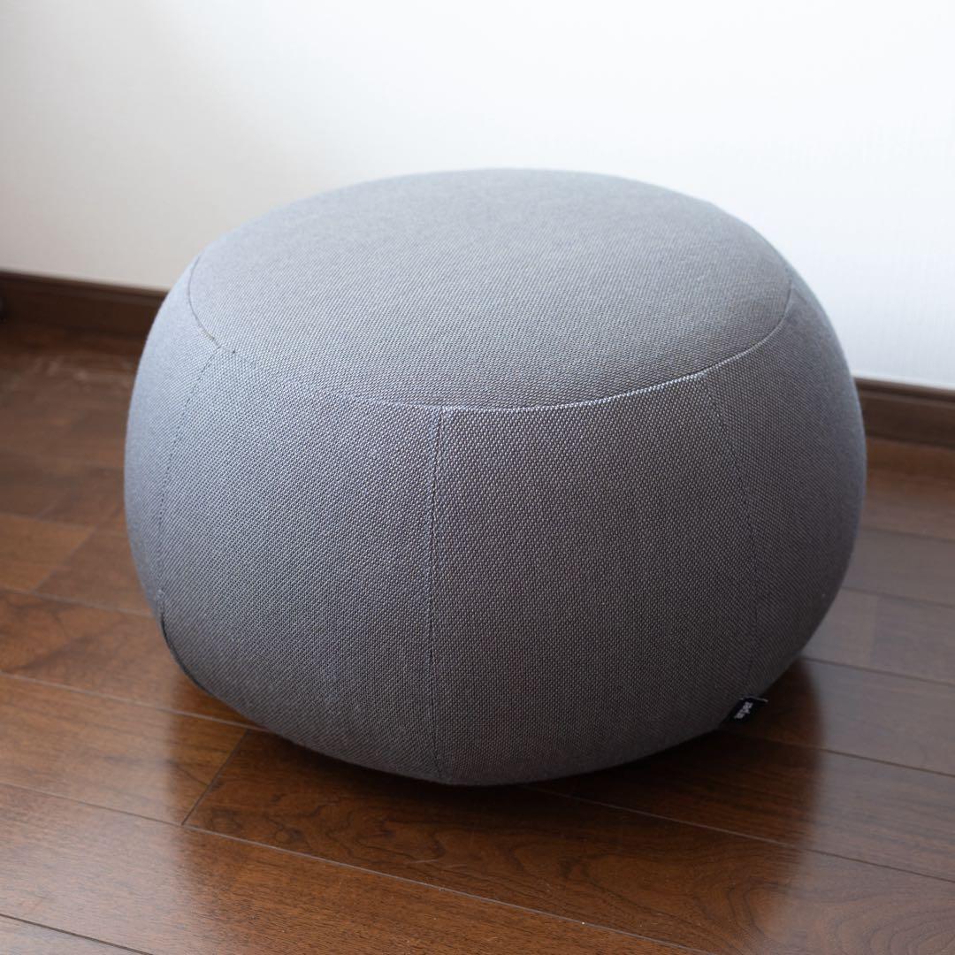 Arper Pix オットマン（ダークグレー）直径55cm