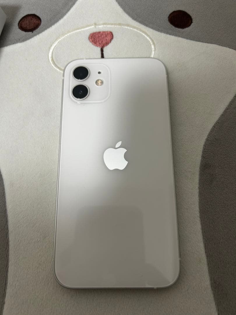 iPhone12 本体 64GB SIMフリー ホワイト アイフォン アイホン