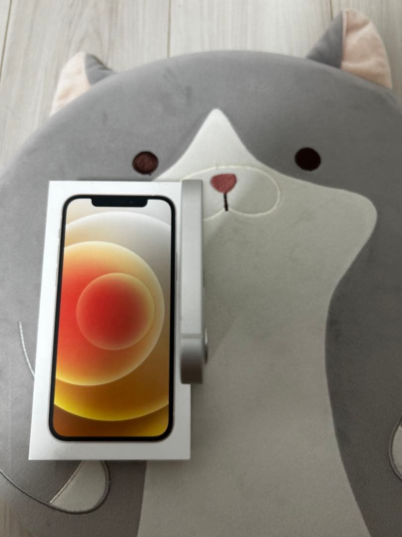 iPhone12 本体 64GB SIMフリー ホワイト アイフォン アイホン