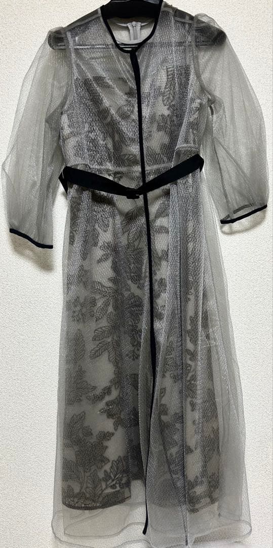 【LEJA】「Sサイズ」チュールパイピングリーフベルトAラインワンピースドレス