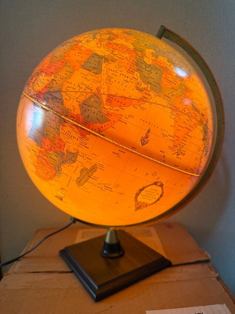 【値下中】THE E F. CRAM COMPANY社製 地球儀