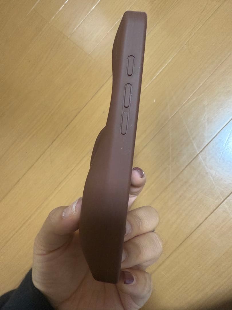 rhode Lip Case ブラウン　iPhone16pro ケースのみ