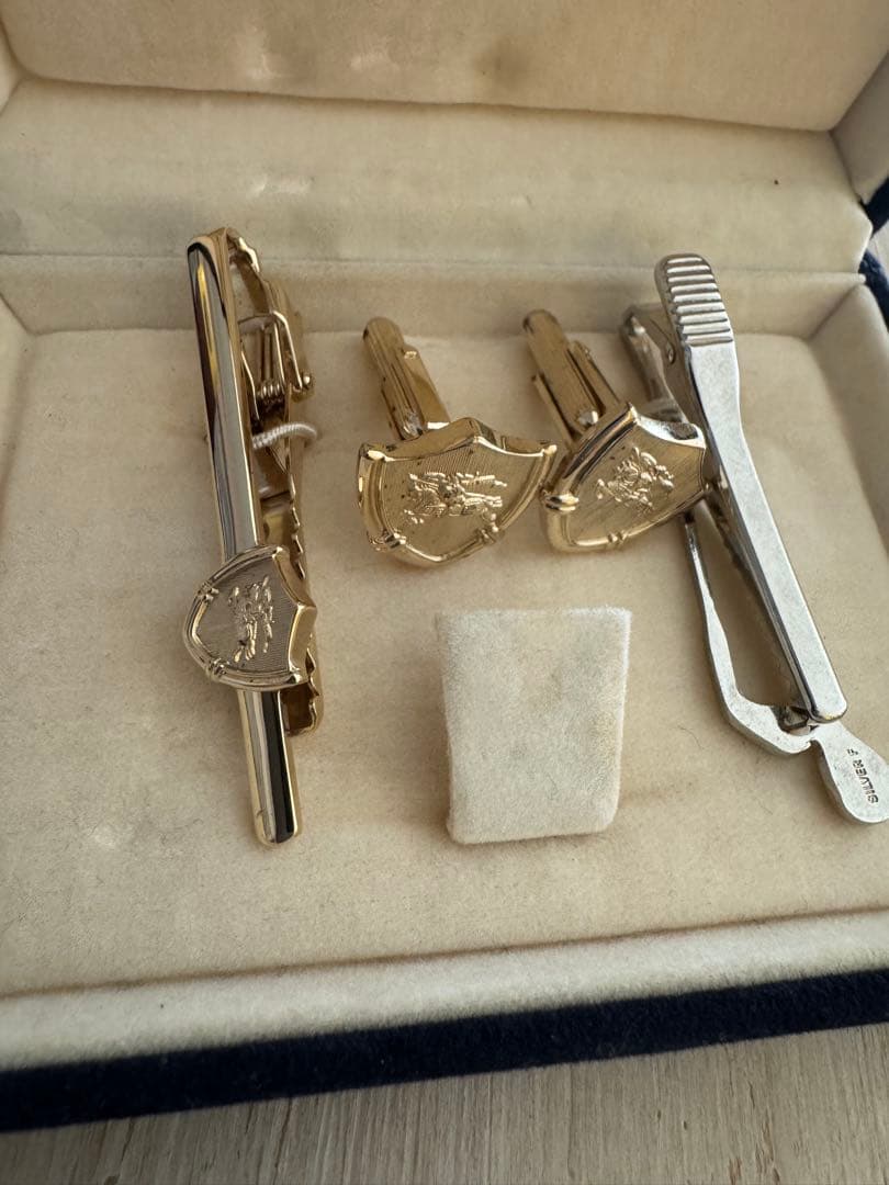 【Burberrys】ネクタイ・カフスピンセット 【未使用】