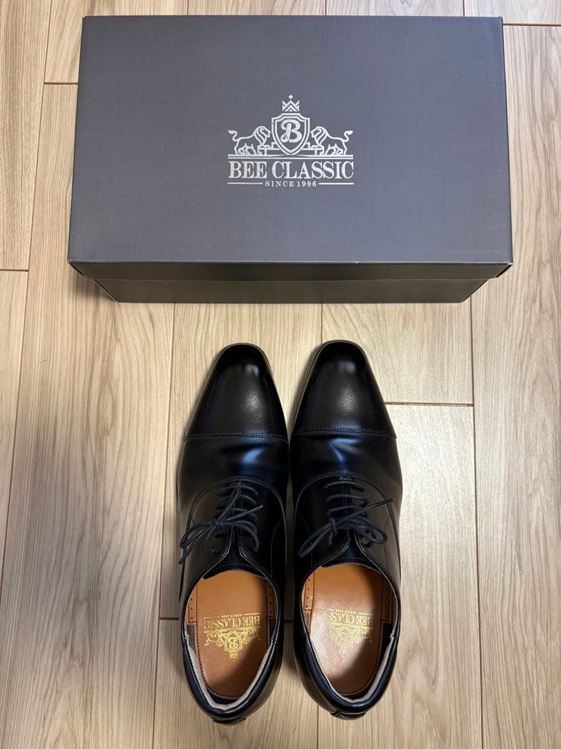 シークレットシューズ　内羽根ストレートチップ　ヒールアップ７cm