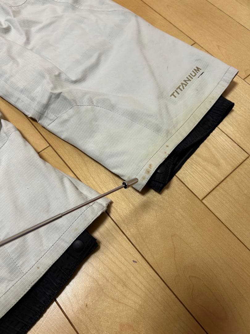 【オススメ】パフボール ジャケット & コロンビア パンツ スキーウェア M