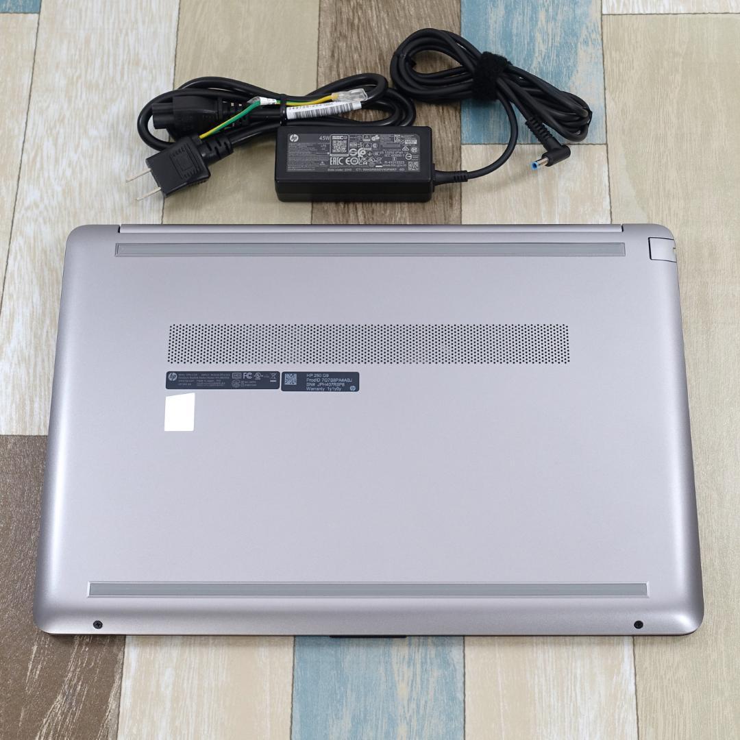 メモリ増設済み✨美品の２０２３年製✨１２世代コアｉ５に超高速ＳＳＤ✨フルＨＤ液晶