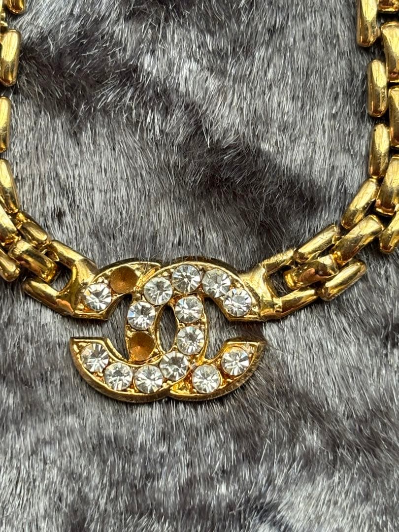 ゴールドチェーンネックレスとブレスレットセット