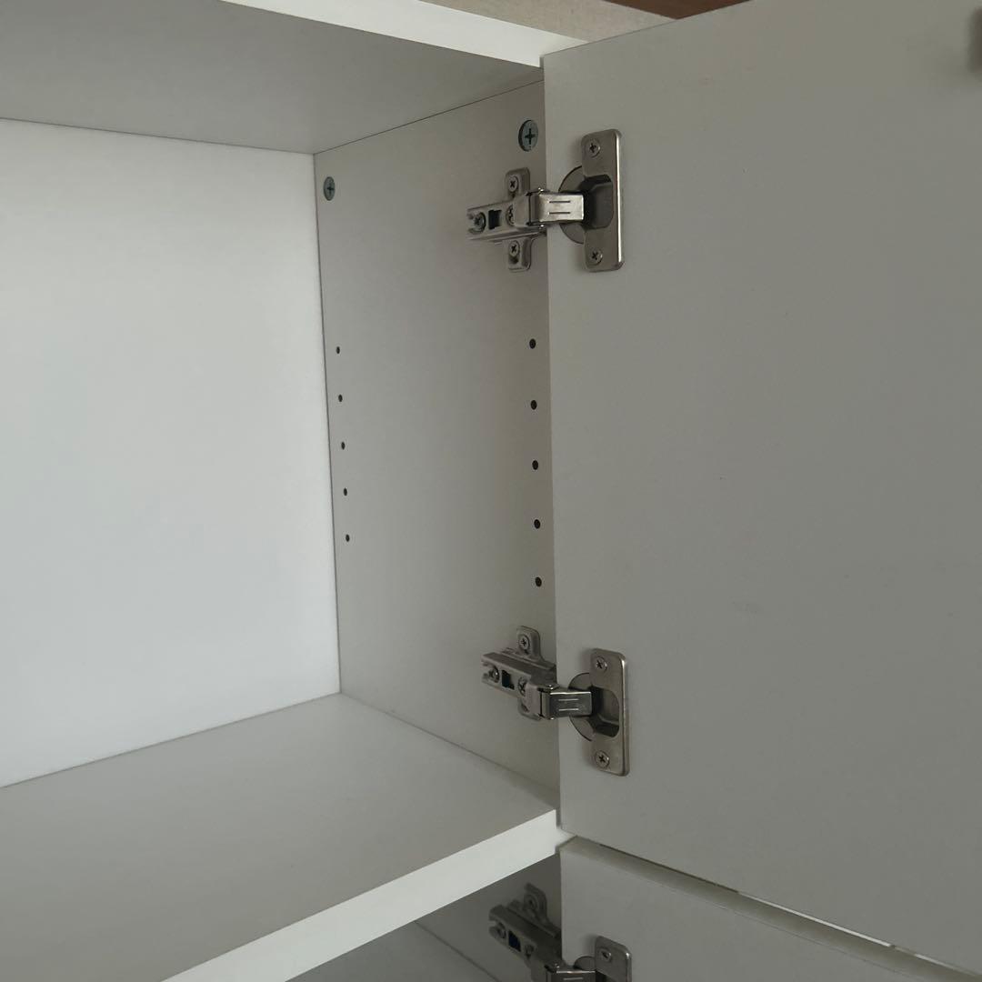 本棚　10月20までの出品です