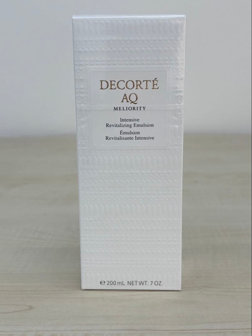 コスメデコルテ✨️AQミリオリティー　リペアエマルジョン（乳液）　200ml