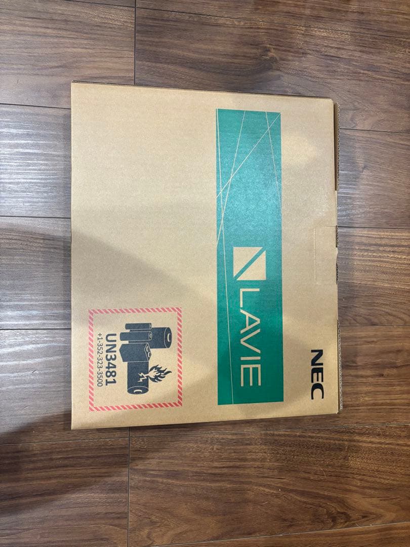 NEC ノートパソコン　PC-N1550FAW-HE