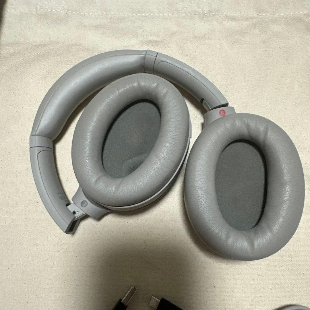 SONY WH-1000XM4 ワイヤレスヘッドホン グレー ケース付き箱付き