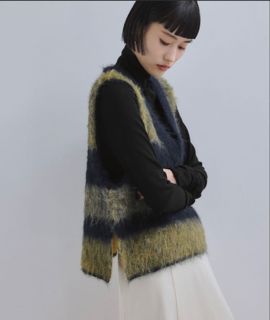 ADAM ET ROPE' ブラッシュドボーダーベスト　新品未使用