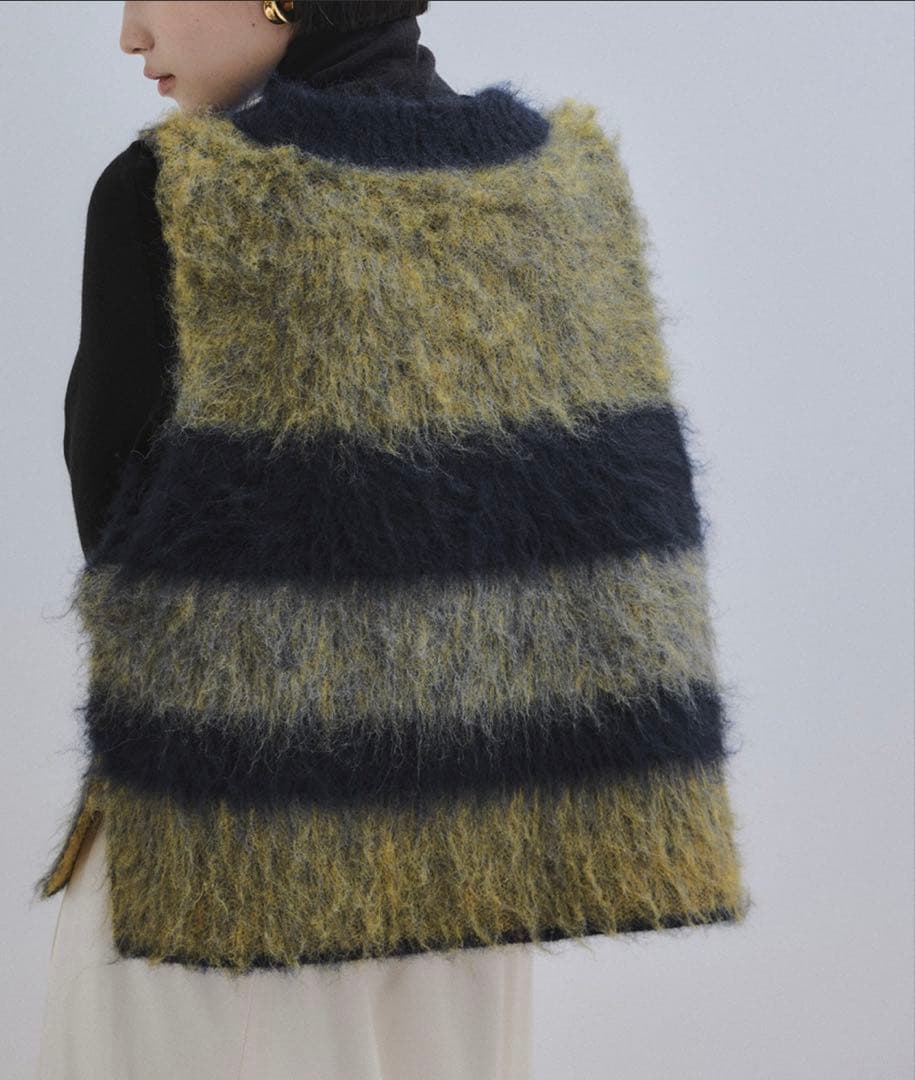 ADAM ET ROPE' ブラッシュドボーダーベスト　新品未使用