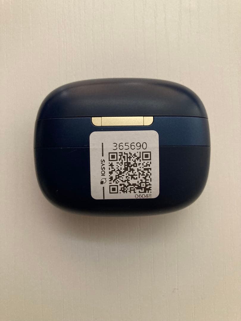 Bowers & Wilkins PI8 ワイヤレスイヤホン ネイビー