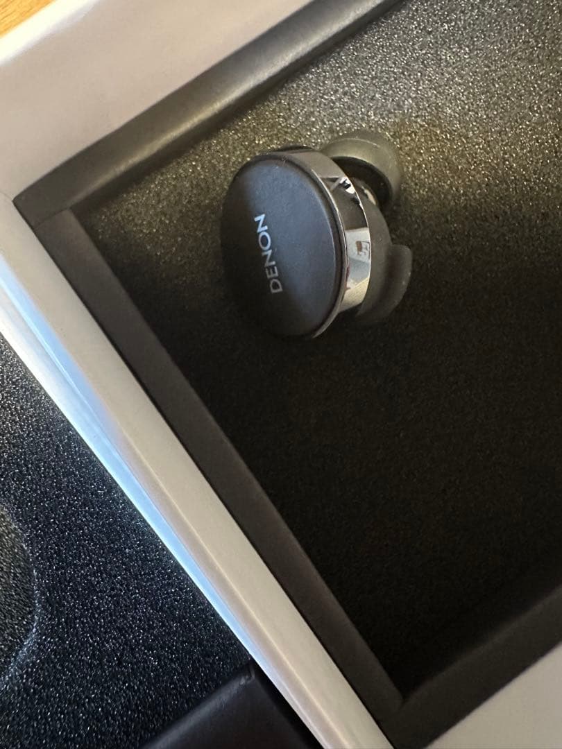 DENON PerL Pro ワイヤレスイヤホン　イヤホンのみ