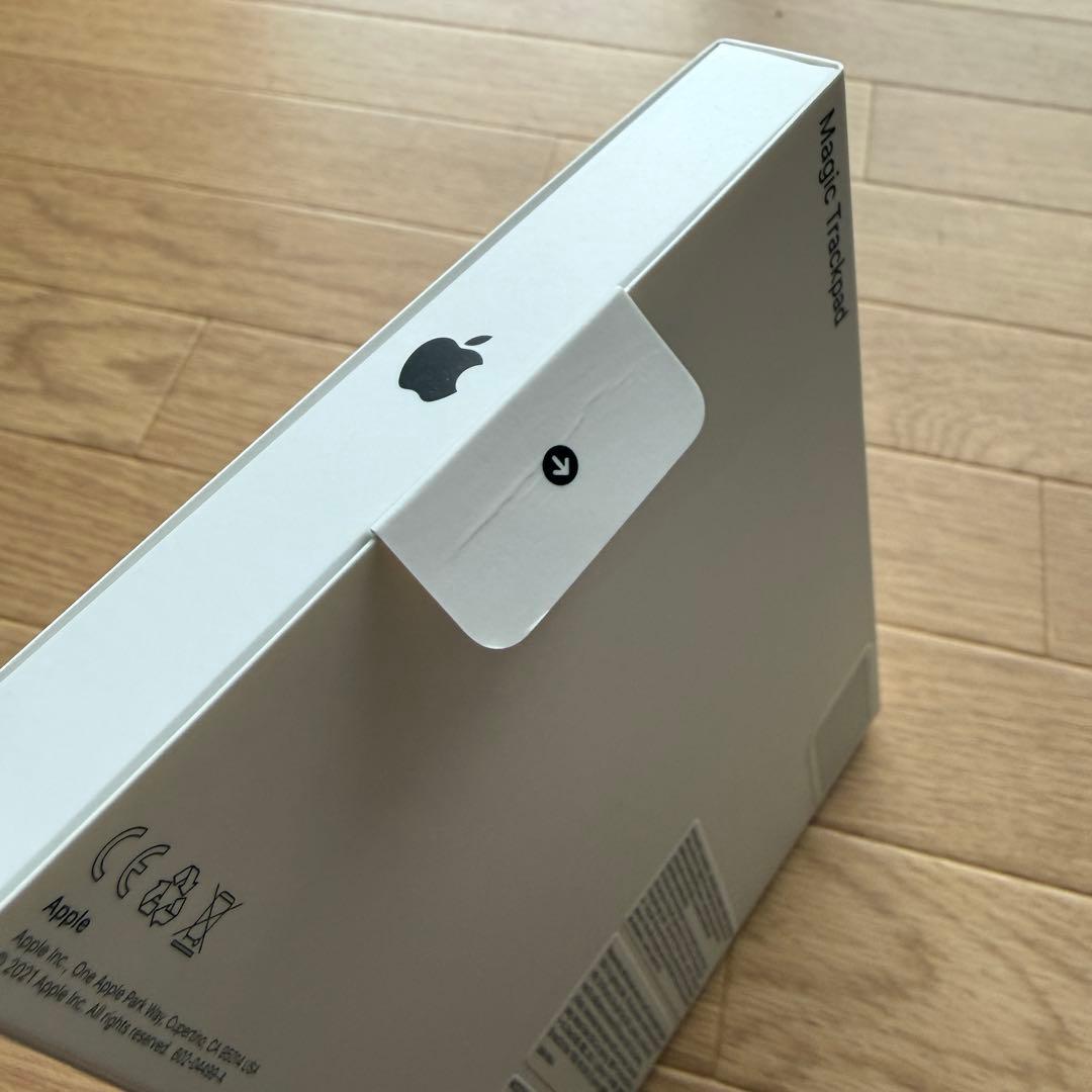 Magic Trackpad ホワイト 第3世代 USB-C MK2D3ZA/A