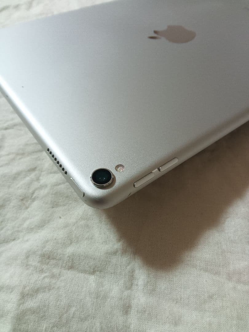 美品 iPad pro10.5 バッテリー70%