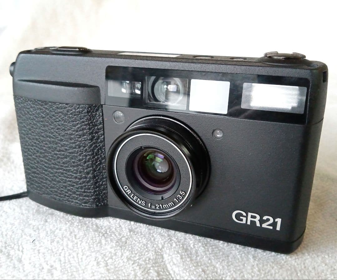 Ricoh GR21 - リコー コンパクトフィルムカメラ（広角21mm）