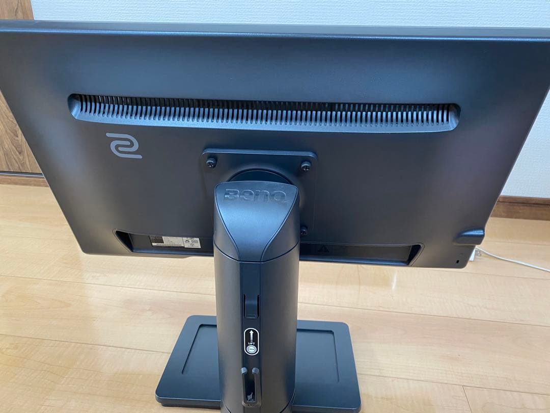 BenQ ZOWIEゲーミングモニター 24インチ 144Hz1ms