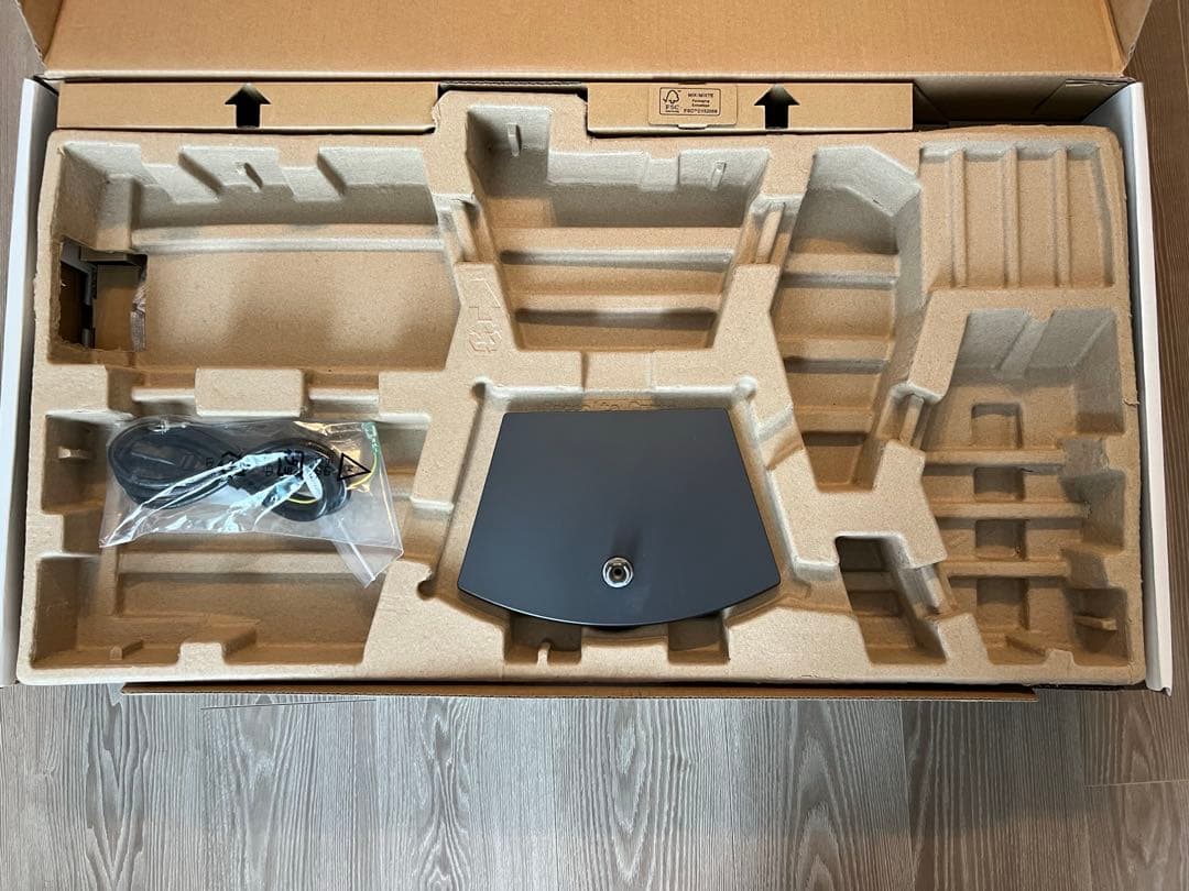 Dell 24 モニター - S2421HSX