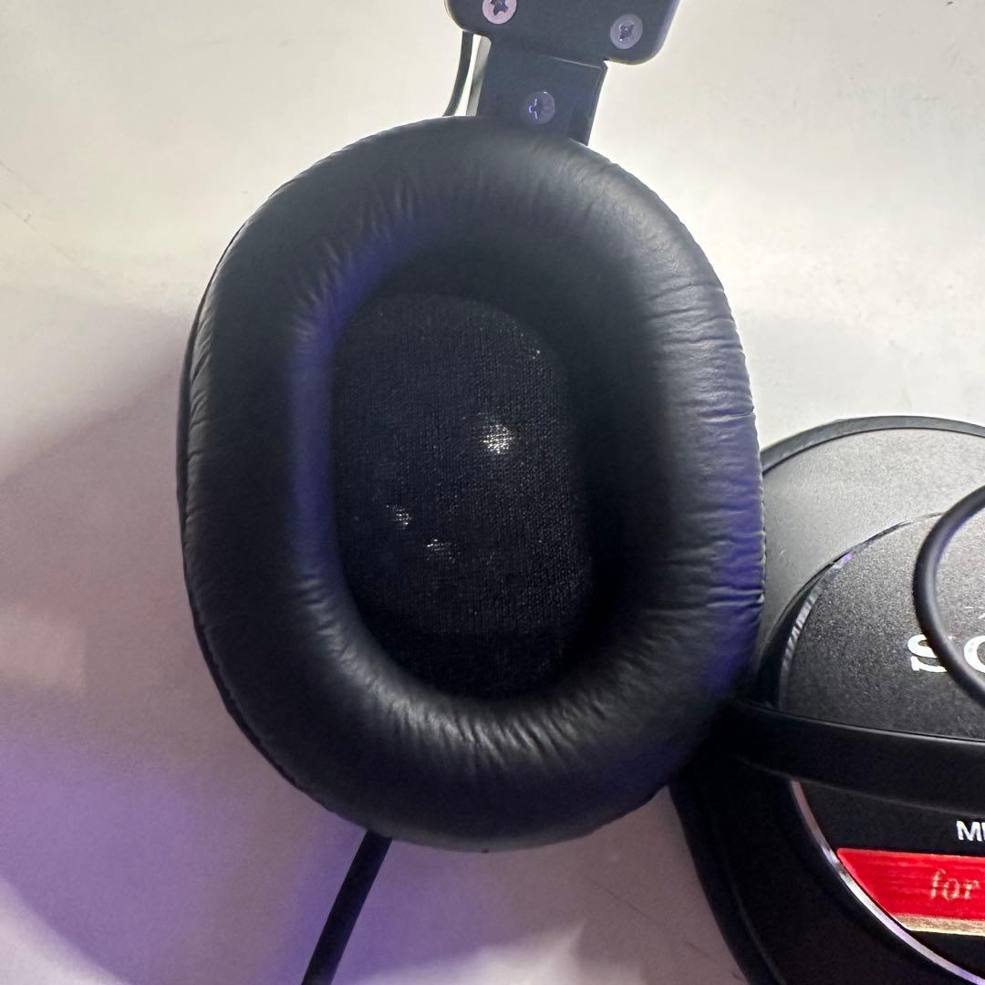 【ほぼ新品】SONY MDR-CD900ST密閉型スタジオモニターヘッドホン