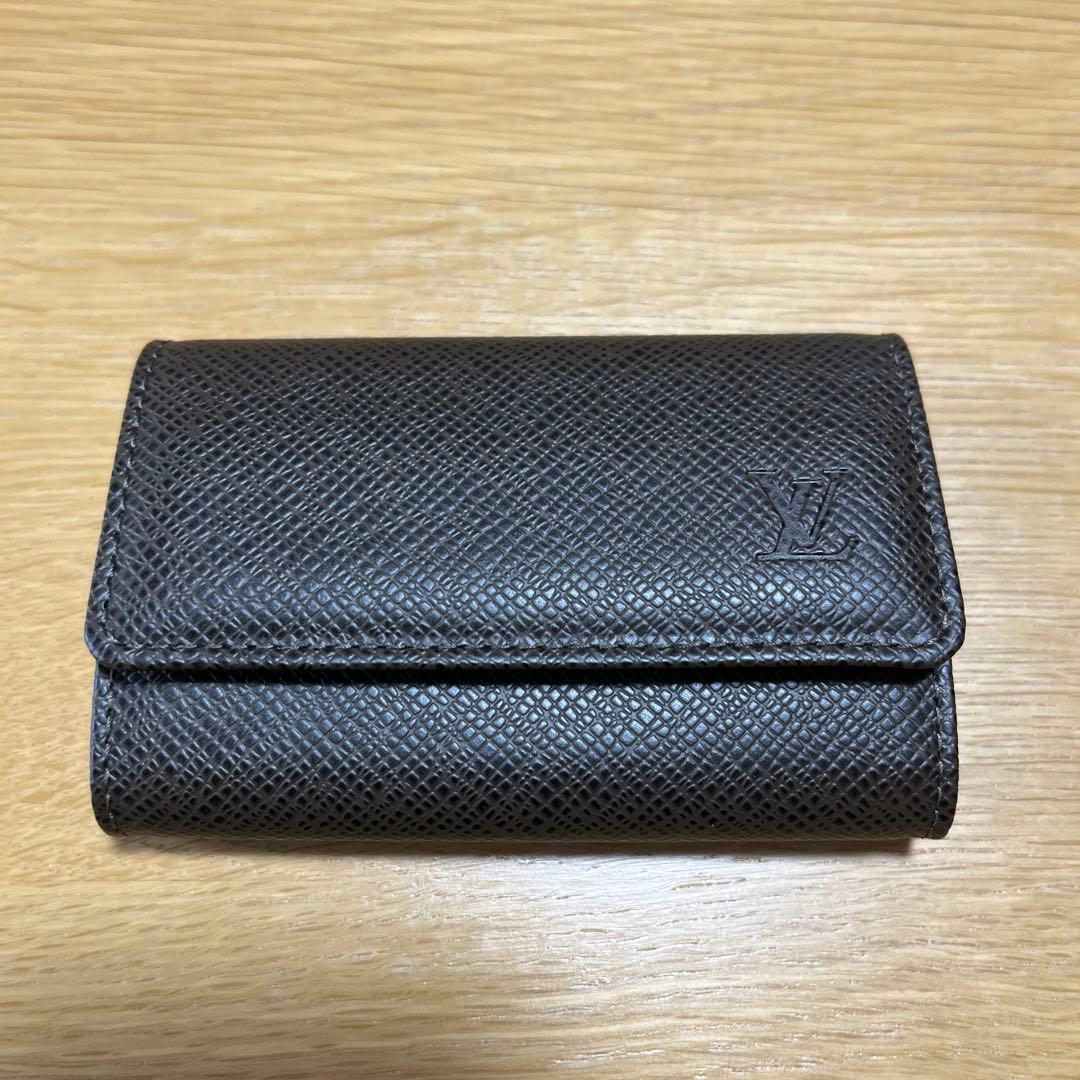 LOUIS VUITTON キーケース
