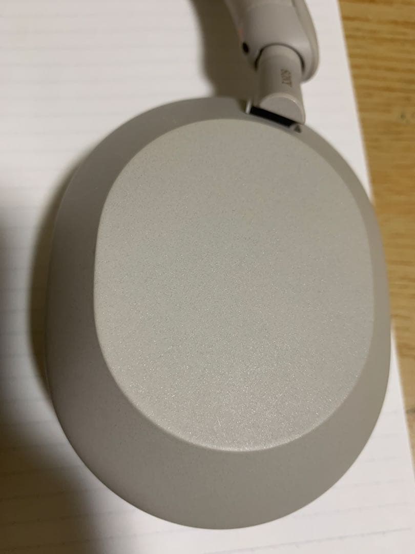 SONY WH1000XM5 ワイヤレスヘッドホン　ホワイト　ケース込み