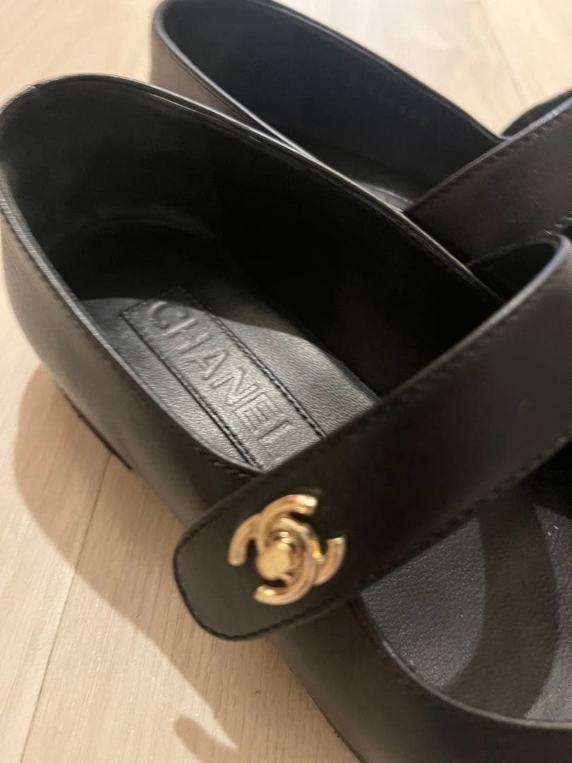 CHANEL ブラック マリー・ジェーン