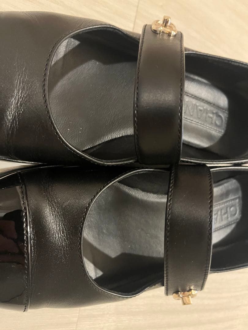 CHANEL ブラック マリー・ジェーン