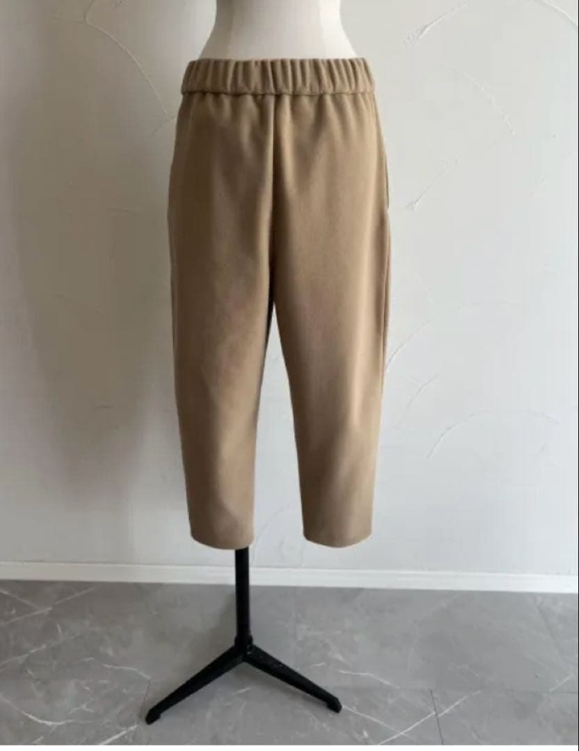 最終価格‼️新品2025 AW Collectionふわもちパンツキャメル　36