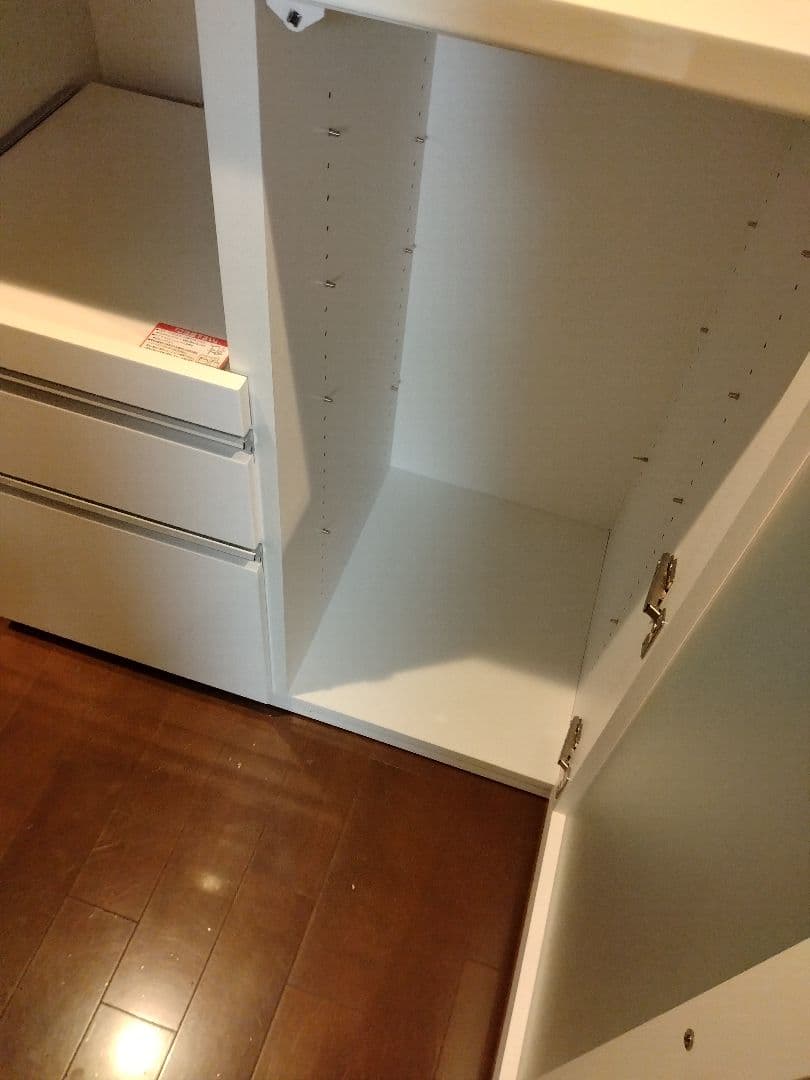 引取歓迎♪ニトリ・キッチンカウンター・食器棚、木製レンジボード　ホワイト　白色