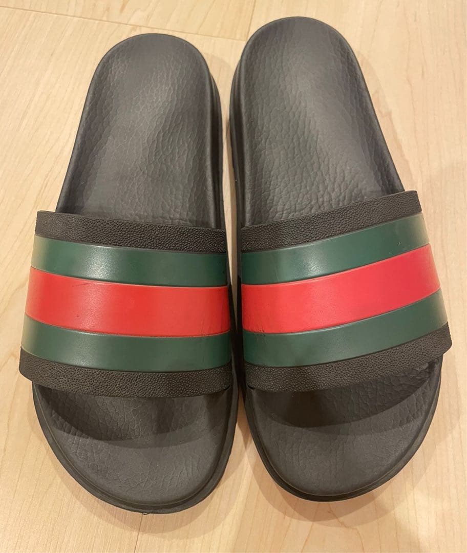 GUCCI サンダル ブラック シェリーライン