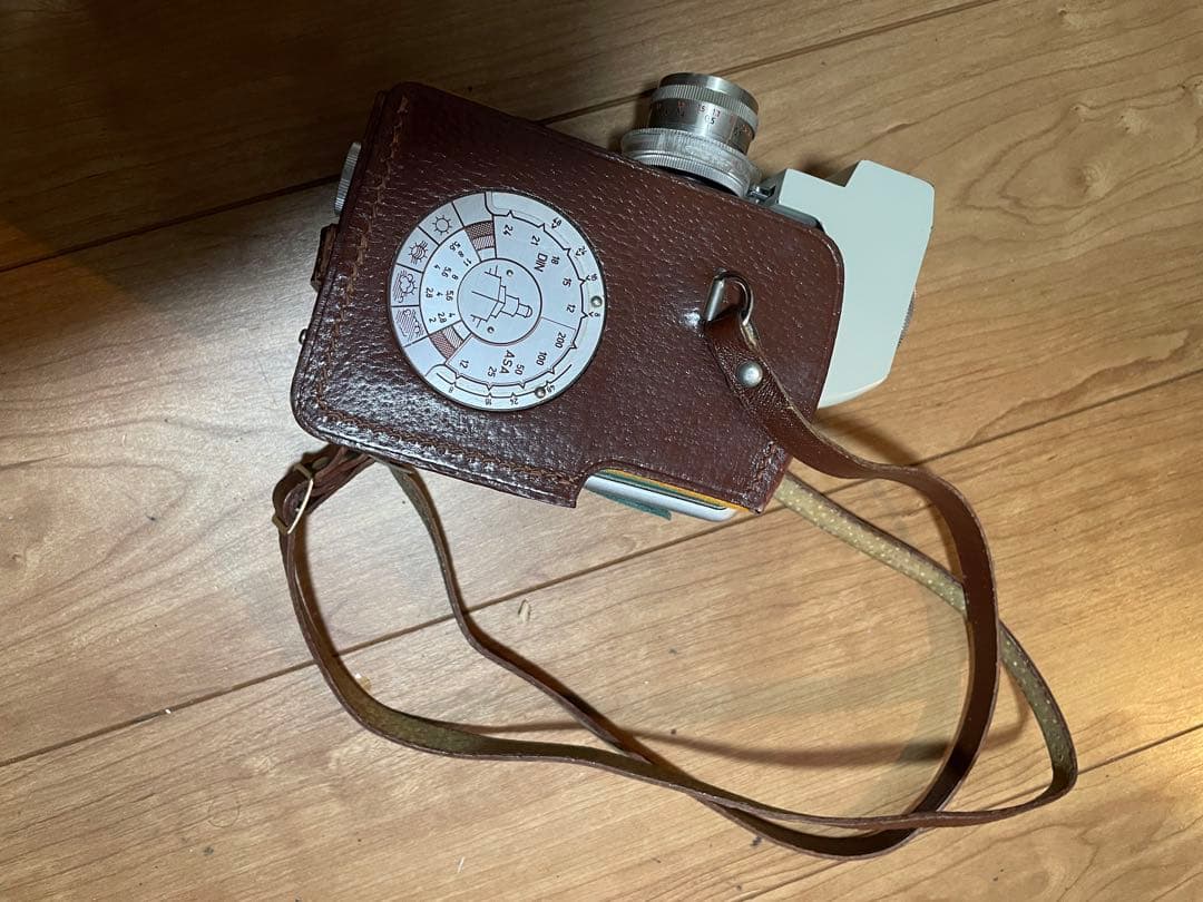 Pentacon Pentaka 8B 8mm ムービーカメラ