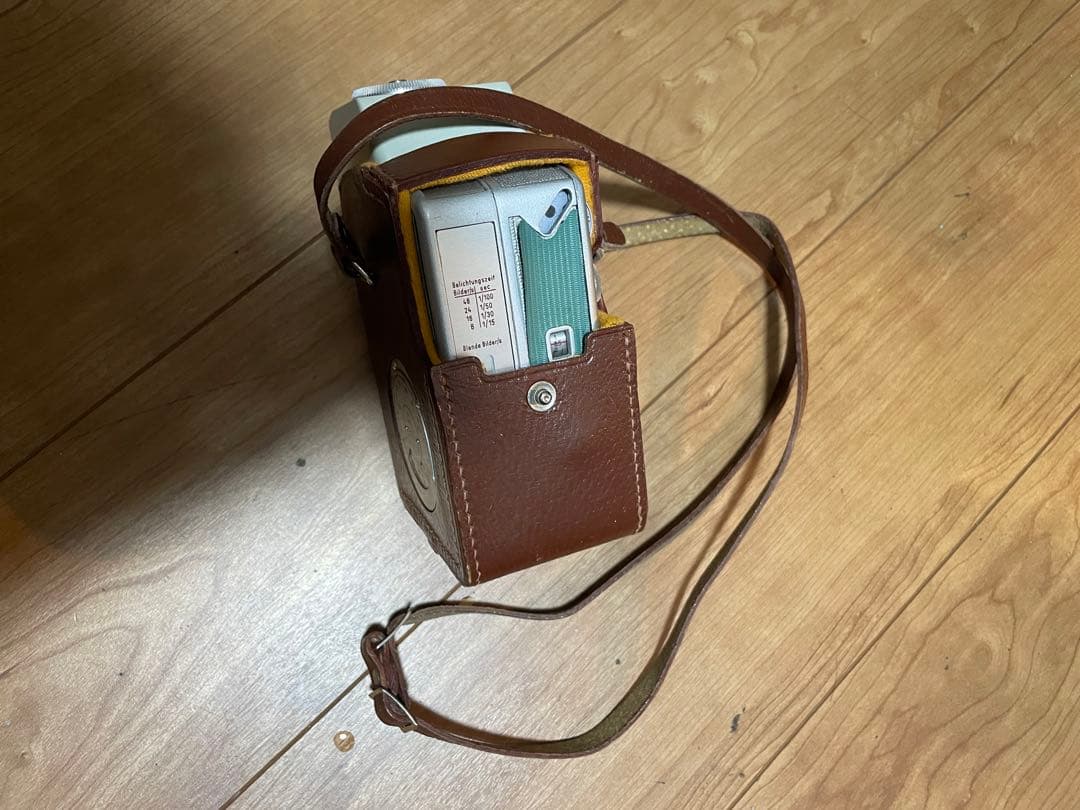 Pentacon Pentaka 8B 8mm ムービーカメラ