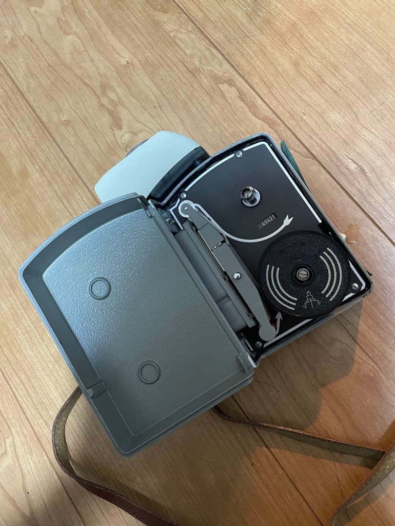 Pentacon Pentaka 8B 8mm ムービーカメラ